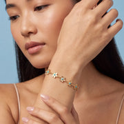 Alise Bracelet hero close-up