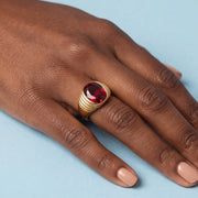 Elelle Ring hero close-up