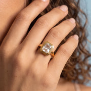 Delonde Ring hero close-up