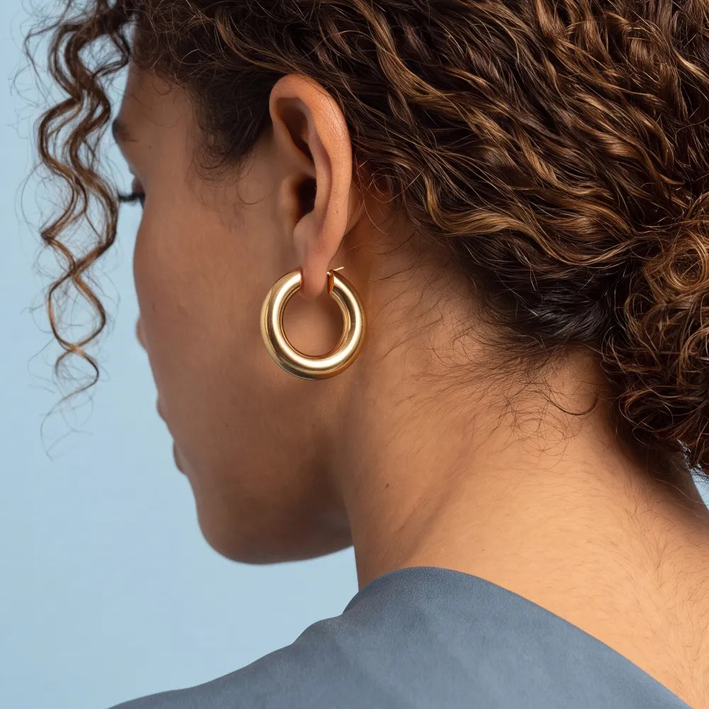 Celaris Hoops on model