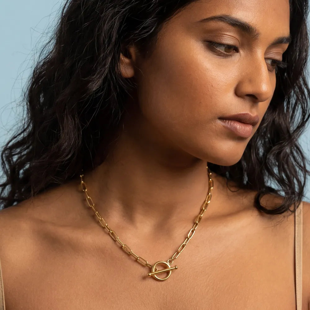 Celise Necklace detail