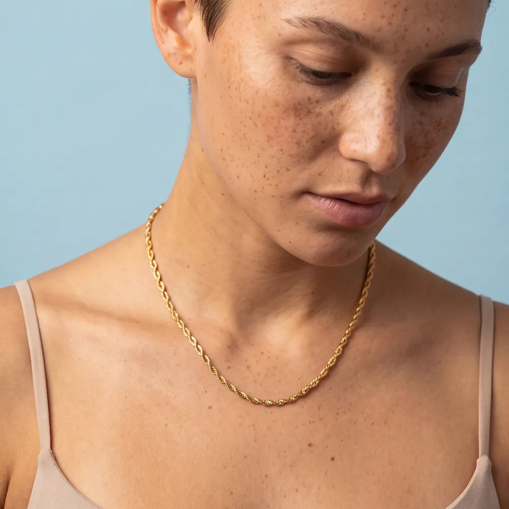 Celiva Necklace detail