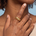 Genienne Ring hero close-up