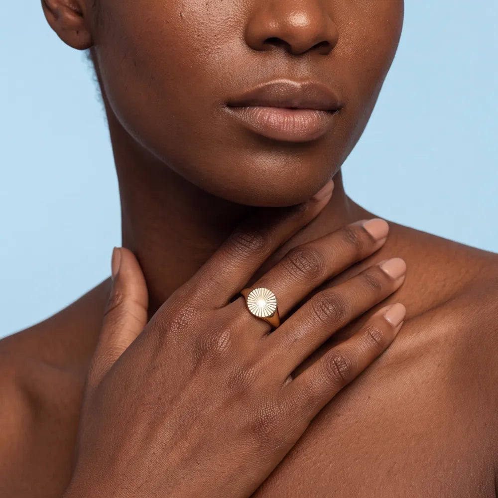 Helienne Ring on model