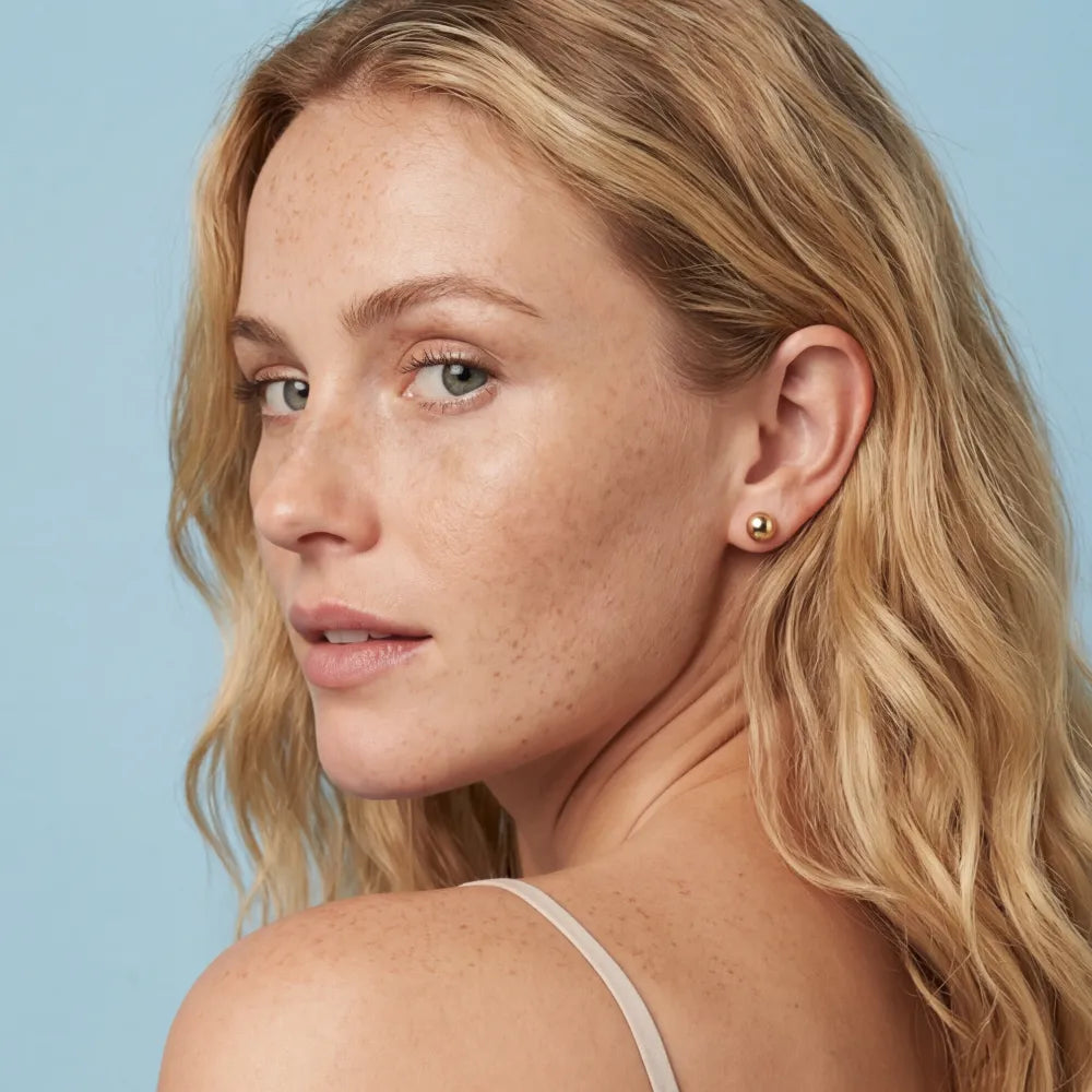 Belenia Stud Earrings detail