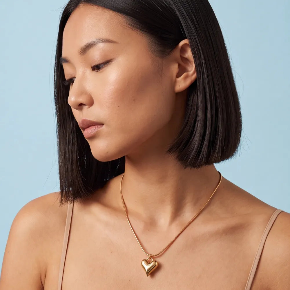 Alenne Necklace worn