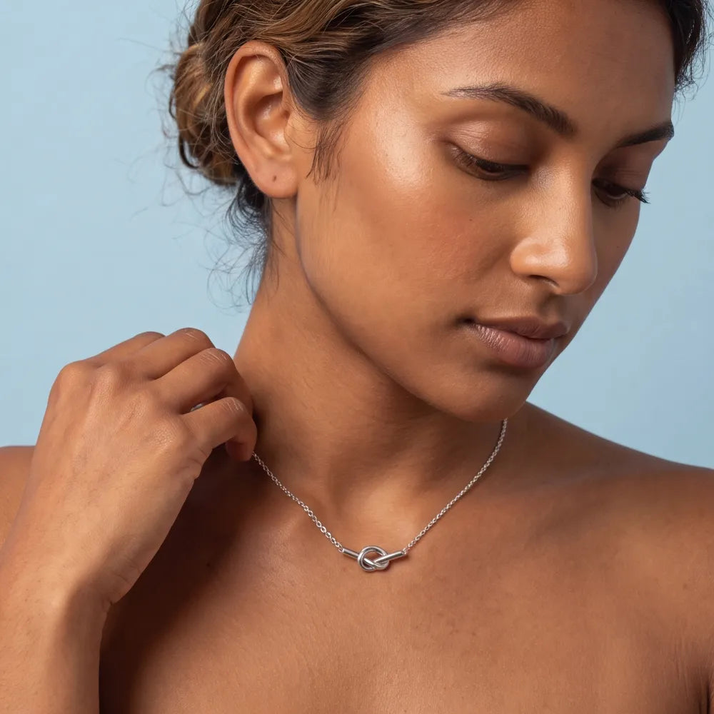 Beletta Necklace detail silver