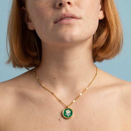 Alaris Necklace hero close-up