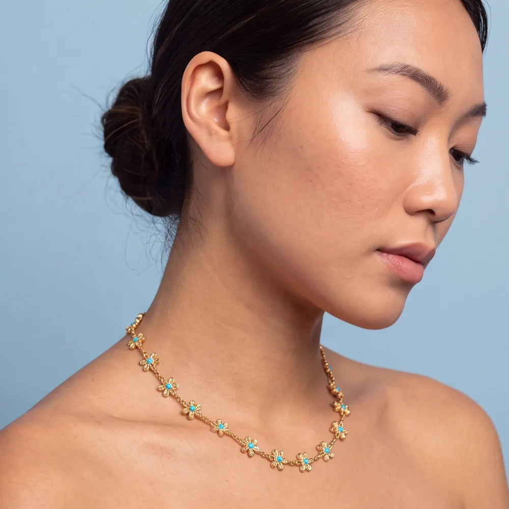 Alonde Necklace detail