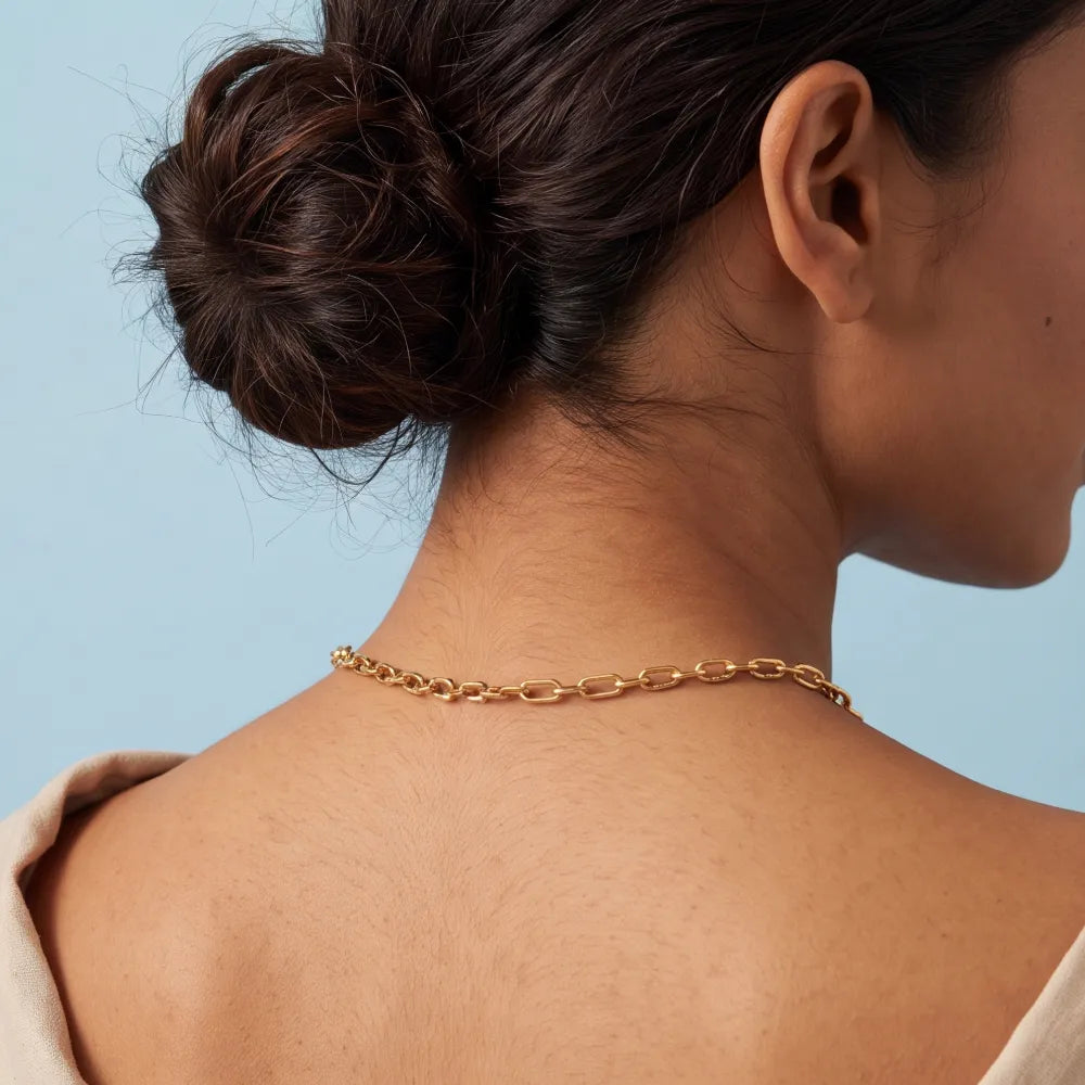 Aliva Necklace detail