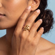 Alella Ring hero close-up