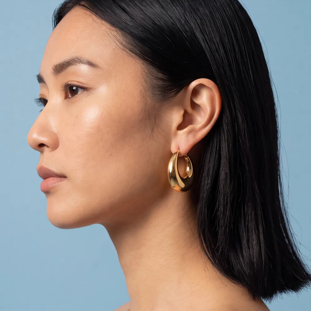 Celenne Hoops on model