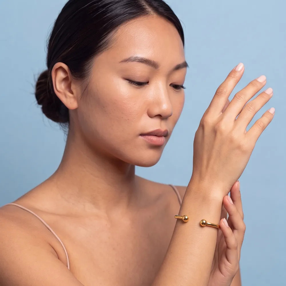 Delenia Cuff on model
