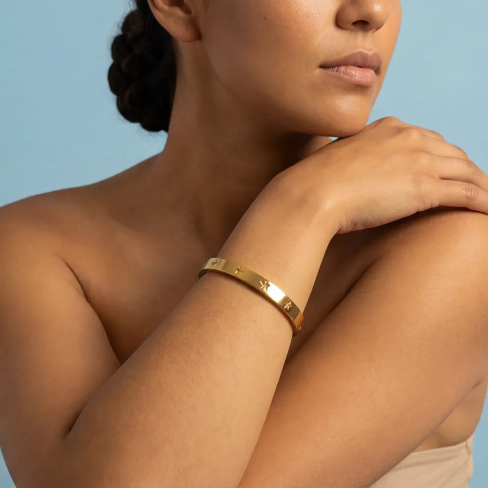 Fenenne Bangle worn