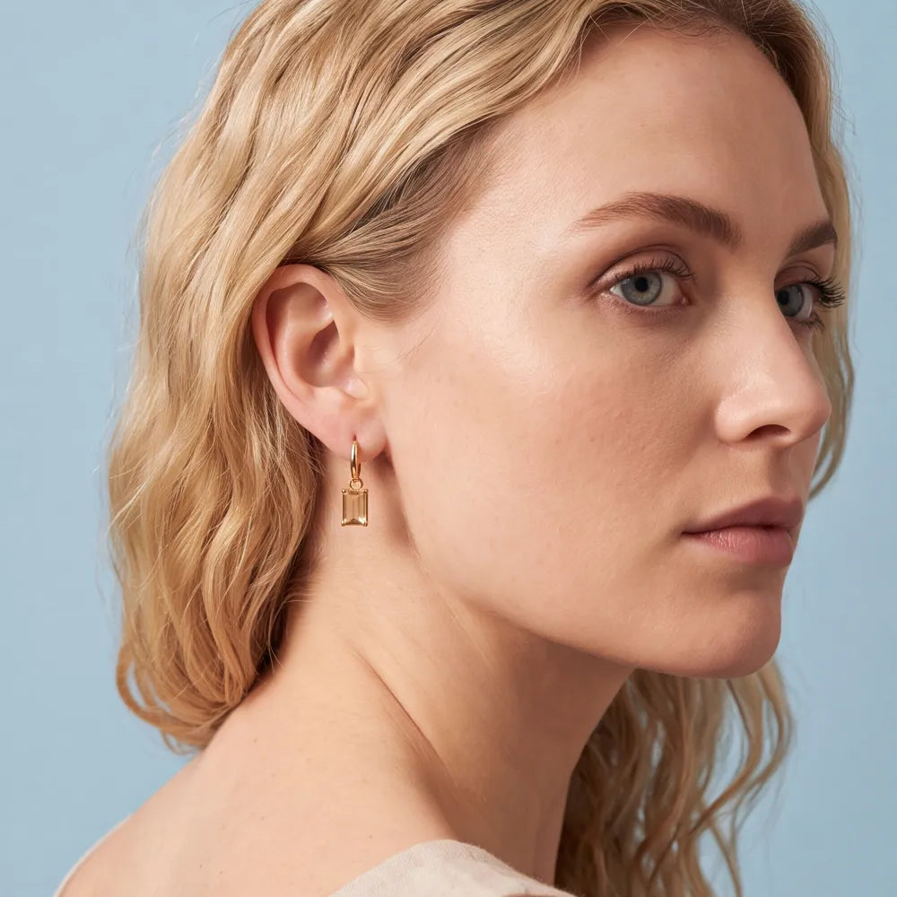 Delanda Hoops detail