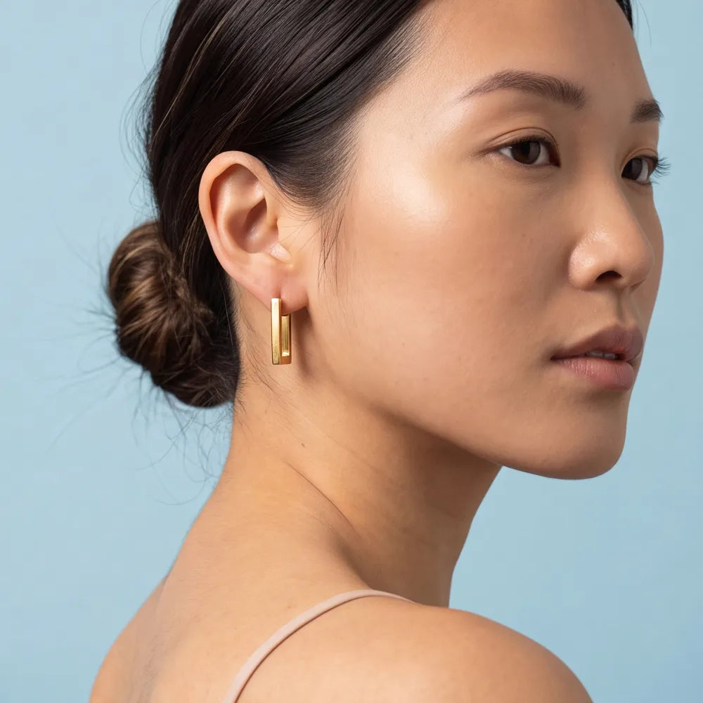 Delelle Hoops worn