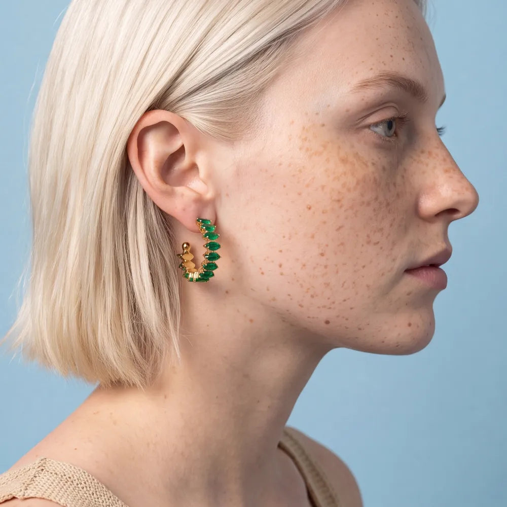 Delise Hoops worn