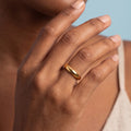Helyne Ring hero close-up