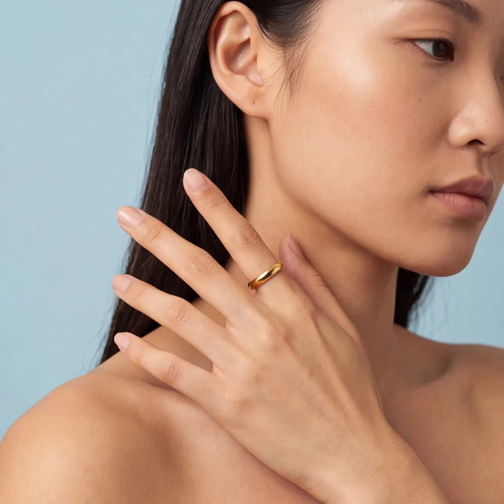 Helyne Ring worn