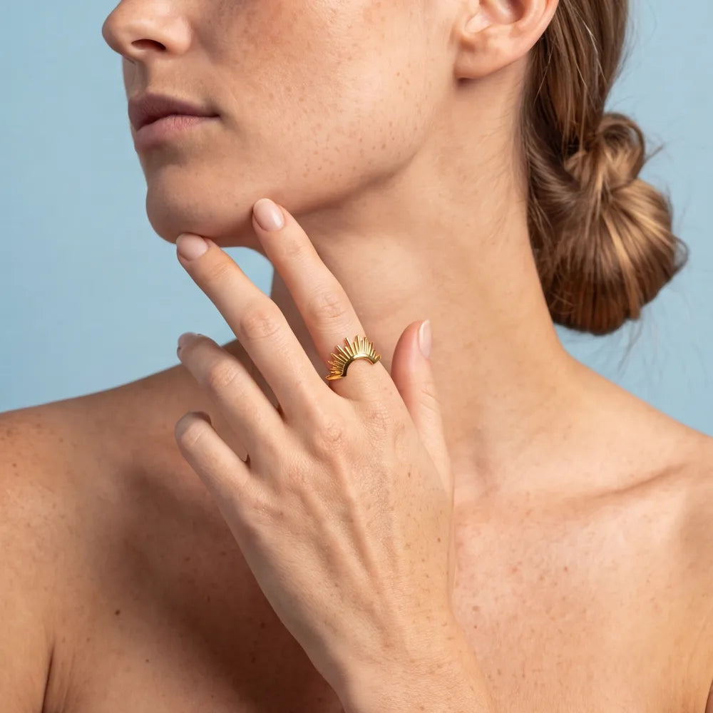 Fenana Ring worn