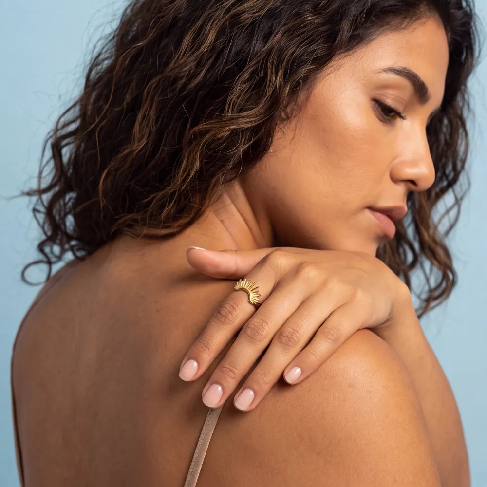 Fenana Ring detail