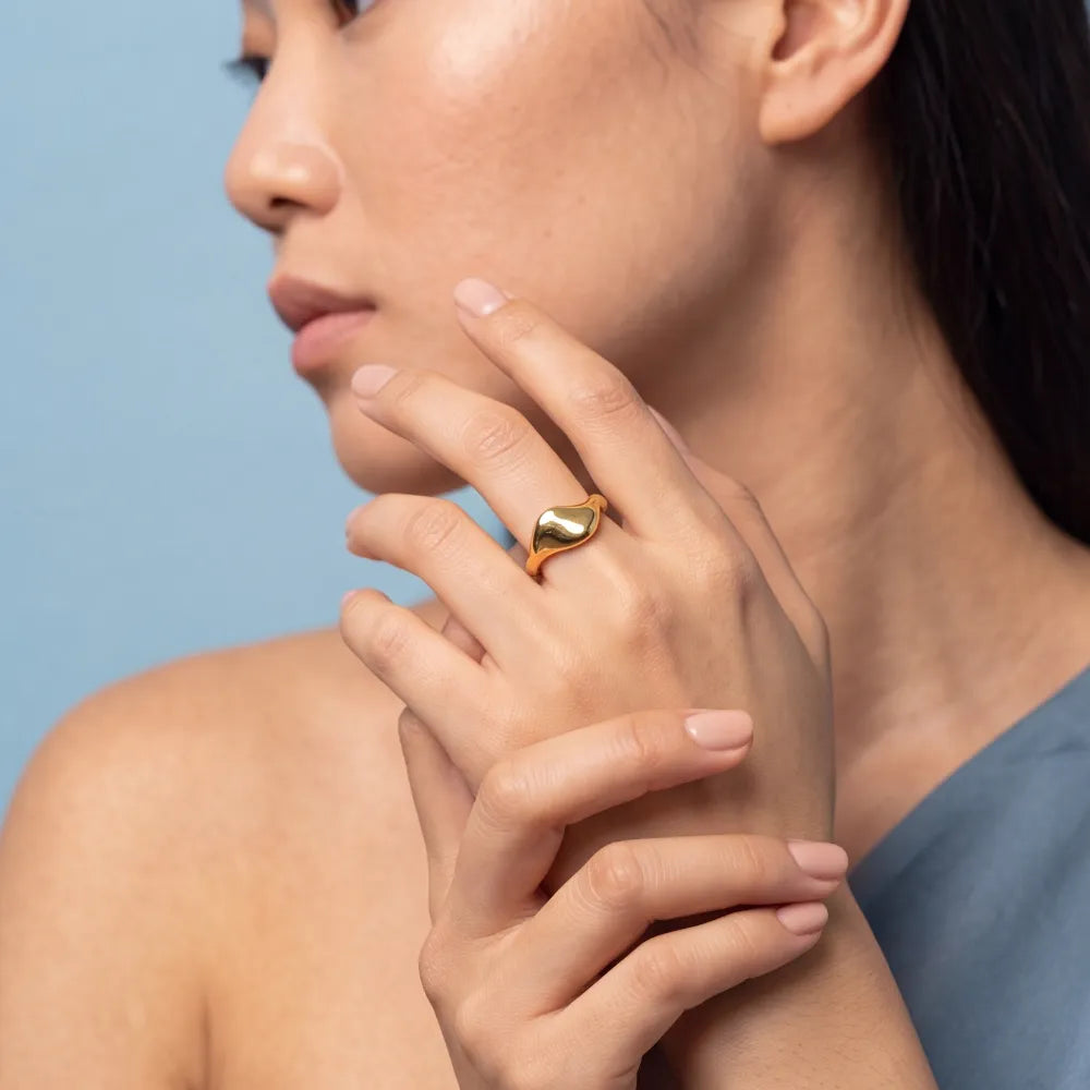 Marisande Ring on model